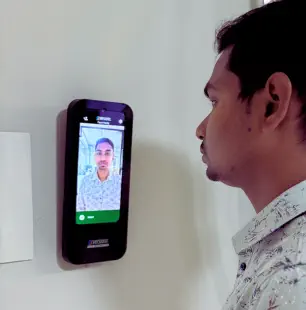 Face Recognition special feature in Visitor Management System